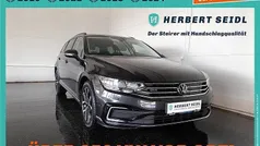 Grau Gebraucht 2022 VW Passat GTE Kombi | € 22.480 (Fairer Preis)