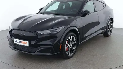 Gebraucht Ford Mustang Mach-E 197 kW (269 PS) 2022 Schwarz SUV