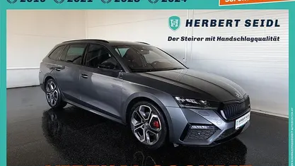 Grau Gebraucht 2022 Skoda Octavia RS Kombi | € 28.880 (Fairer Preis)
