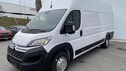 Weiß Gebraucht 2022 Citroën Jumper Comfort Van / Kleinbus | € 29.990 (Fairer Preis)