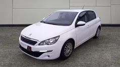 Weiß Gebraucht 2015 Peugeot 308 Active Limousine | € 4.855 (Guter Preis)