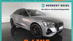 Grau Gebraucht 2022 Audi e-tron Black Edition SUV | € 40.880 (Fairer Preis)