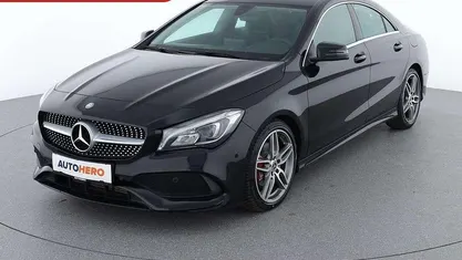 Schwarz Gebraucht 2017 Mercedes CLA180 AMG line Limousine | € 20.690 (Fairer Preis)