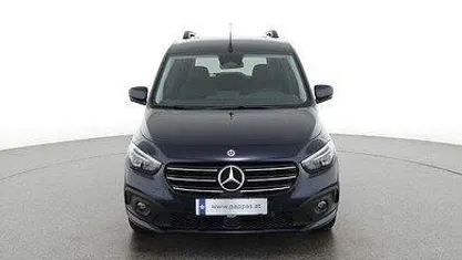Cavansitblau metalli Gebraucht 2025 Mercedes T180 Progressive Van / Kleinbus | € 40.788 (Fairer Preis)