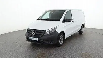 Weiß Gebraucht 2022 Mercedes Vito Van | € 25.188 (Superpreis)