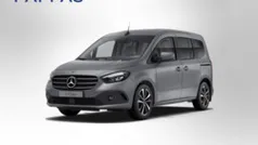 Chromitgrau metallic Gebraucht 2025 Mercedes 180 Limousine | € 33.990 (Superpreis)
