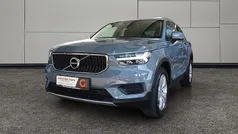 Grau Gebraucht 2022 Volvo XC40 Momentum SUV | € 29.966 (Guter Preis)
