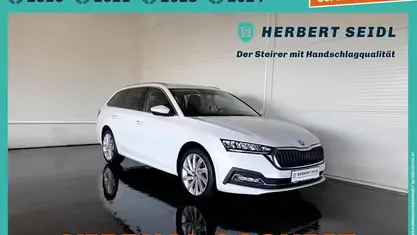 Weiß Gebraucht 2022 Skoda Octavia Sport Kombi | € 22.480 (Guter Preis)