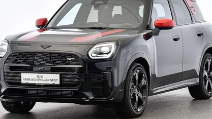 Grau Gebraucht 2024 Mini Countryman SUV | € 47.900 (Fairer Preis)
