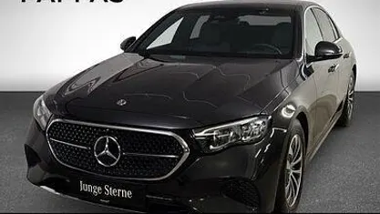 Grau Gebraucht 2024 Mercedes E220 Limousine | € 53.900 (Superpreis)