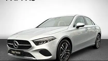 Silber Gebraucht 2024 Mercedes A200 Limousine | € 32.950 (Guter Preis)