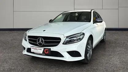 Weiß Gebraucht 2018 Mercedes C180 Kombi | € 18.977 (Fairer Preis)