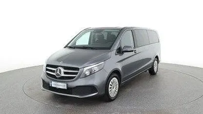 Gebraucht Mercedes V250 190 PS (139 kW) 2023 Selenitgrau metallic Van / Kleinbus