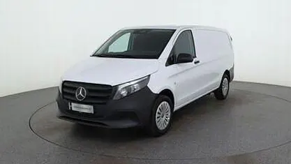 Gebraucht Mercedes Vito 163 PS (119 kW) 2026 Arktikweiß Van