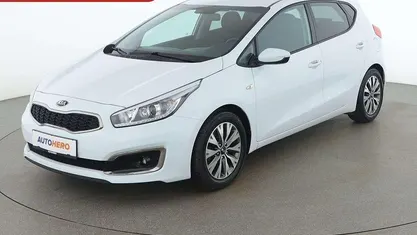 Gebraucht Kia Ceed Silver 99 PS (72 kW) 2016 Weiß Kleinwagen