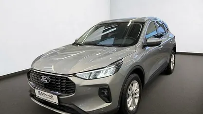 Gebraucht Ford Kuga Titanium 150 PS (110 kW) 2024 SUV