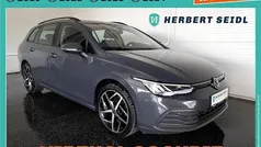 Grau Gebraucht 2021 VW Golf VIII Life Kombi | € 20.880 (Fairer Preis)