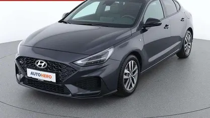 Grau Gebraucht 2020 Hyundai i30 N Line Limousine | € 21.990 (Guter Preis)