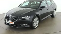 Schwarz Gebraucht 2018 Skoda Superb Style Kombi | € 20.190 (Fairer Preis)