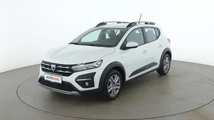 Gebraucht Dacia Sandero Comfort 91 PS (66 kW) 2021 Weiß Limousine