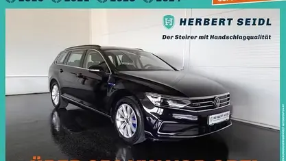 Schwarz Gebraucht 2022 VW Passat Sport Kombi | € 22.380 (Fairer Preis)