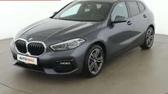 Grau Gebraucht 2020 BMW 118 Sport Line Kleinwagen | € 25.590 (Fairer Preis)