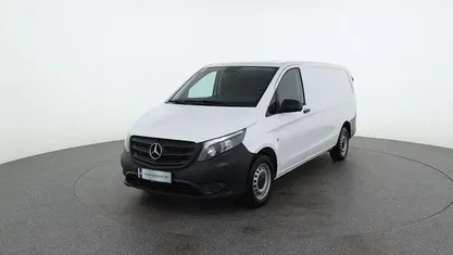 Gebraucht Mercedes Vito 102 PS (75 kW) 2022 Weiß Van