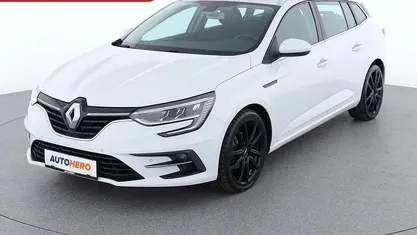 Weiß Gebraucht 2021 Renault Mégane GrandTour Business Kombi | € 14.090 (Fairer Preis)