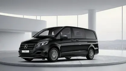 Schwarz Gebraucht 2025 Mercedes Vito Van | € 57.588