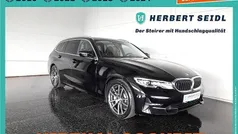 Schwarz Gebraucht 2021 BMW 330e Sport Line Kombi | € 29.980 (Fairer Preis)