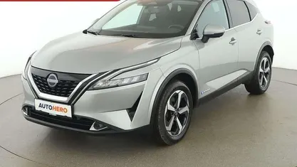 Grau Gebraucht 2023 Nissan Qashqai N-Connecta SUV | € 28.190 (Fairer Preis)