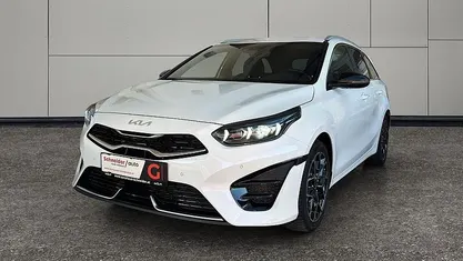 Weiß Gebraucht 2023 Kia Ceed Sportswagon GT-Line Kombi | € 21.977 (Fairer Preis)