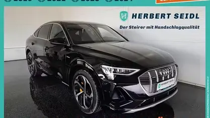 Gebraucht Audi e-tron S-Line 230 kW (313 PS) 2021 Schwarz SUV