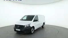 Arktikweiß Gebraucht 2021 Mercedes Vito Van / Kleinbus | € 23.990 (Fairer Preis)