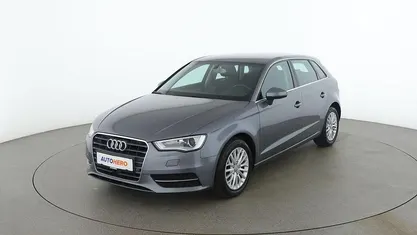 Gebraucht Audi A3 Sportback Ambiente 125 PS (91 kW) 2015 Grau Kleinwagen