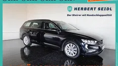 Schwarz Gebraucht 2022 VW Passat Pro Kombi | € 22.880 (Fairer Preis)