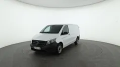 Arktikweiß Gebraucht 2022 Mercedes Vito Van / Kleinbus | € 27.990 (Fairer Preis)