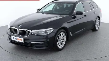 Schwarz Gebraucht 2018 BMW 520 Kombi | € 25.590 (Fairer Preis)