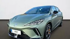 Gebraucht 2025 MG MG4 EV Kleinwagen | € 37.990