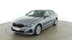 Grau Gebraucht 2023 BMW 318 Sport Line Limousine | € 36.090 (Fairer Preis)