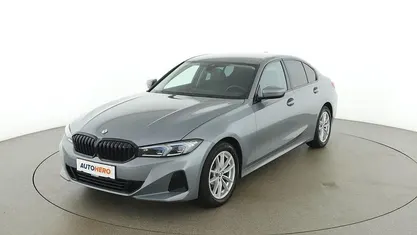 Grau Gebraucht 2023 BMW 318 Sport Line Limousine | € 35.290 (Fairer Preis)