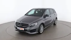 Grau Gebraucht 2016 Mercedes B200 Urban Van / Kleinbus | € 18.590 (Fairer Preis)