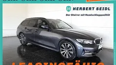 Grau Gebraucht 2021 BMW 320 Sport Line Kombi | € 28.980 (Fairer Preis)