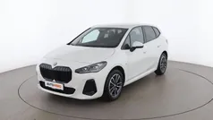 Weiß Gebraucht 2024 BMW 223 Active Tourer M Sport Van / Kleinbus | € 36.090