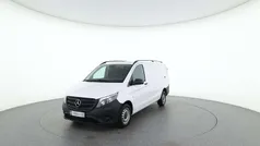Weiß Gebraucht 2020 Mercedes Vito Van / Kleinbus | € 31.188 (Teuer)