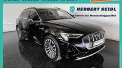 Schwarz Gebraucht 2021 Audi e-tron S-Line SUV | € 36.970 (Fairer Preis)
