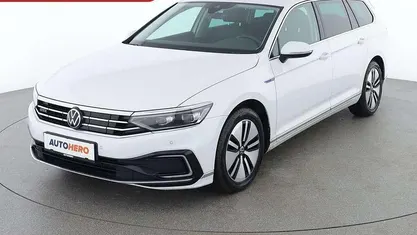 Gebraucht VW Passat GTE 218 PS (160 kW) 2021 Weiß Kombi