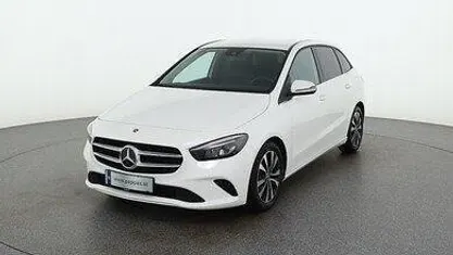 Polarweiß Gebraucht 2022 Mercedes B180 Van / Kleinbus | € 25.900 (Fairer Preis)