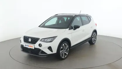 Seat Arona 2024 gebraucht - AutoUncle