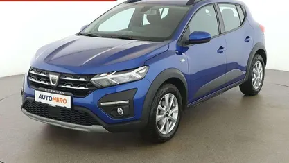 Blau Gebraucht 2022 Dacia Sandero Comfort Kleinwagen | € 13.690 (Guter Preis)